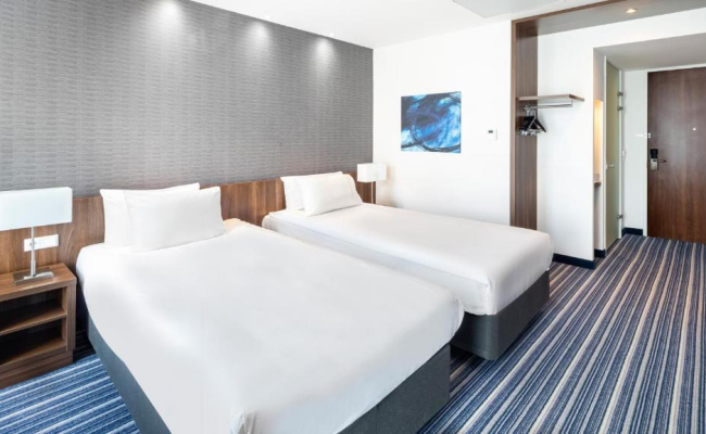 Holiday Inn Express Amsterdam - Sloterdijk Station, an IHG Hotel