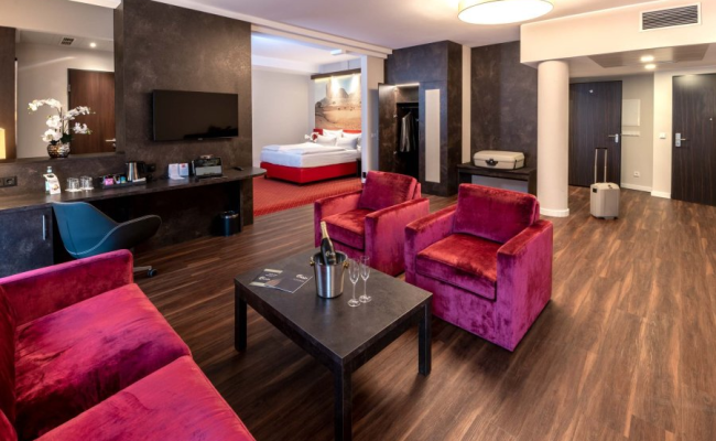 PLAZA Premium Berlin Kurfurstendamm