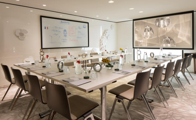 Renaissance Paris Republique Hotel & Spa