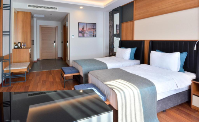 Expoist Hotel