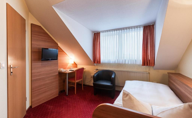 Nurnberger Trichter Family-Business Hotel Garni