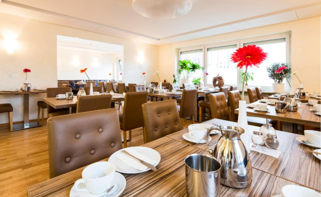 Nurnberger Trichter Family-Business Hotel Garni