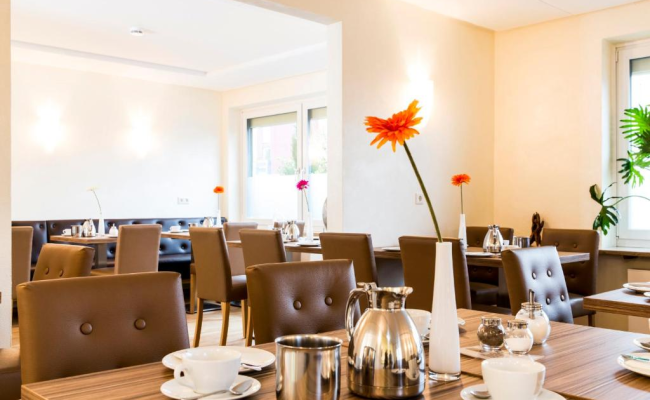 Nurnberger Trichter Family-Business Hotel Garni