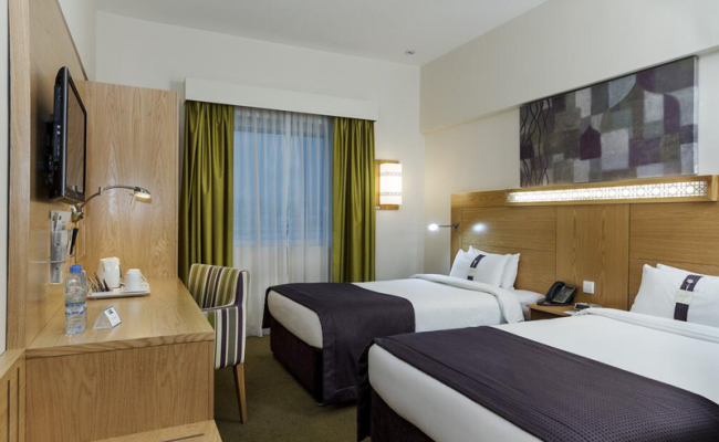 Holiday Inn Express Dubai Airport