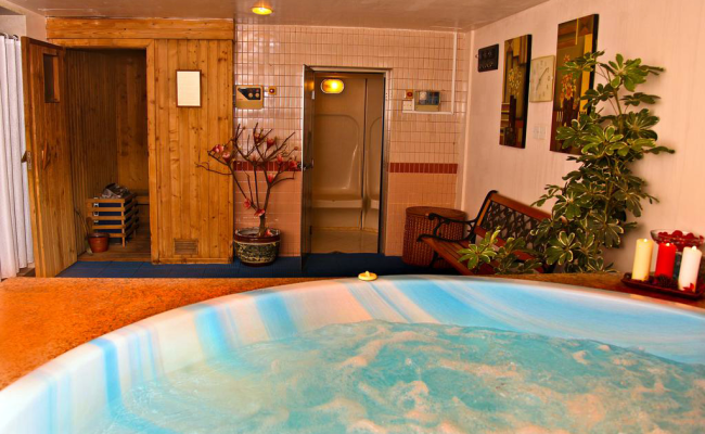 Arabian Courtyard Hotel & Spa