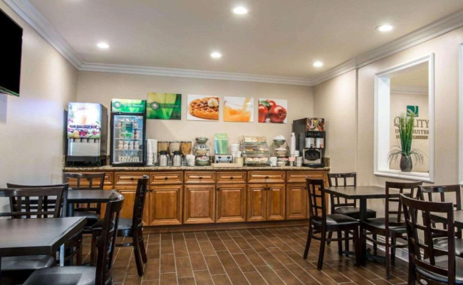 Quality Inn and Suites Anaheim Maingate