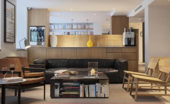 9Hotel Opera