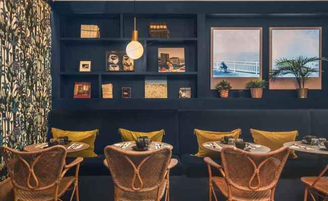 Handsome Hotel By Elegancia