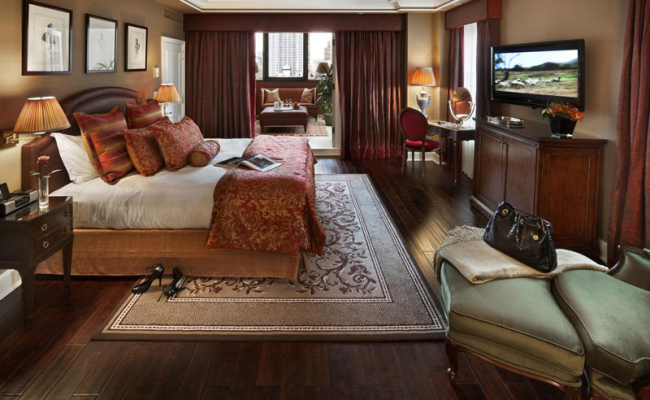 Hotel Plaza Athenee