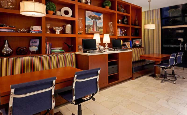 Four Points by Sheraton Long Island City