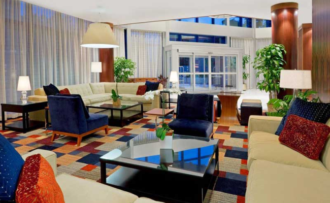 Four Points by Sheraton Long Island City