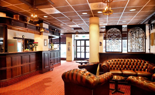 Chesterfield Hotel
