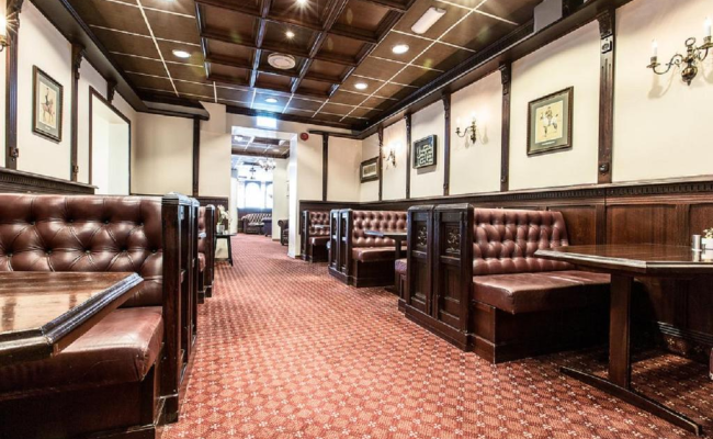 Chesterfield Hotel