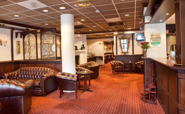 Chesterfield Hotel