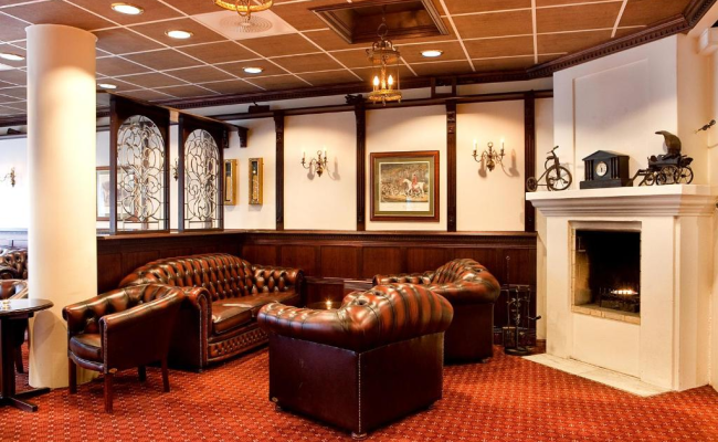 Chesterfield Hotel