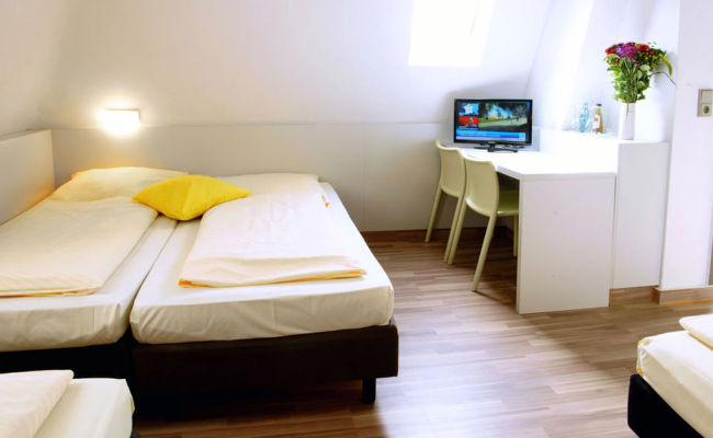Colour Hotel