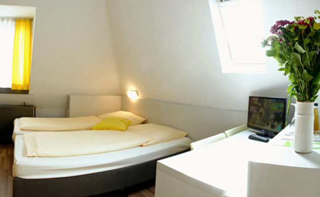 Colour Hotel