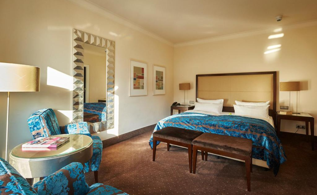 Bernstein Hotel Villa Kastania