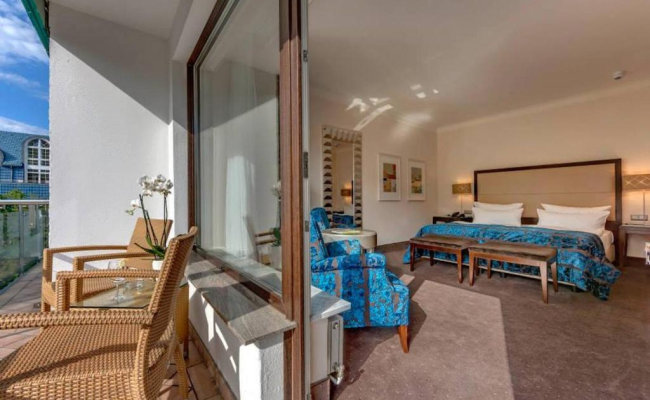 Bernstein Hotel Villa Kastania