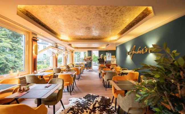 Bernstein Hotel Villa Kastania