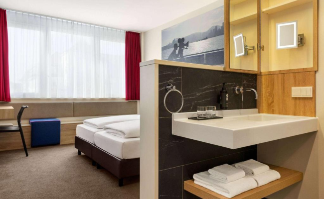 Vienna House Easy by Wyndham Munchen