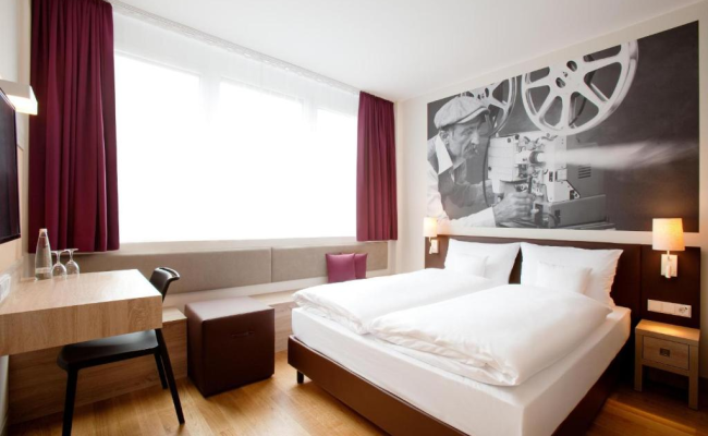 Vienna House Easy by Wyndham Munchen