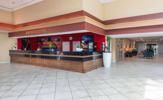 Ramada by Wyndham Kissimmee Downtown Hotel