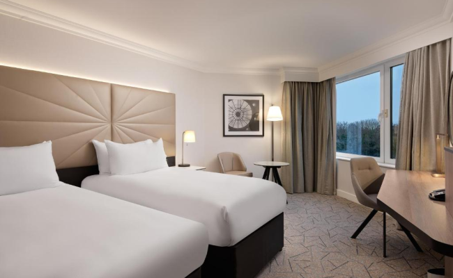 Hilton Birmingham Metropole Hotel
