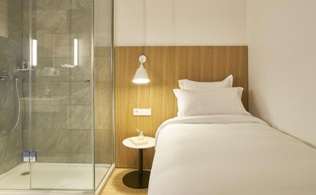 9Hotel Republique