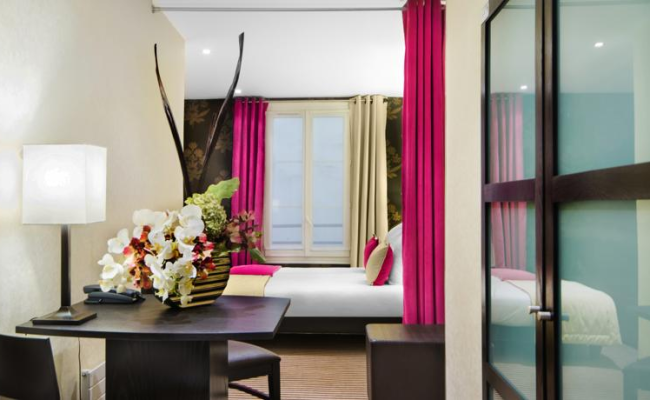 Hotel Pax Opera