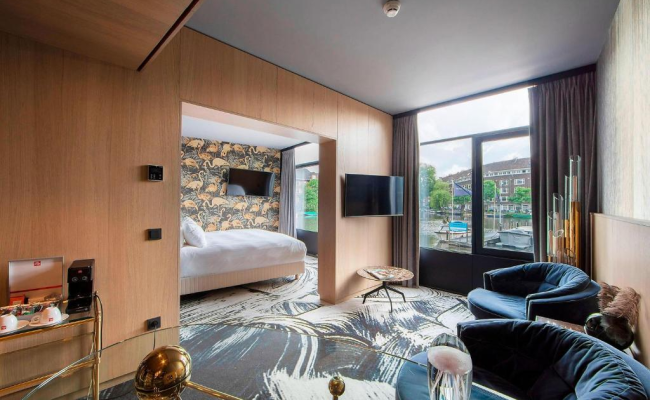 Apollo Hotel Amsterdam, a Tribute Portfolio Hotel
