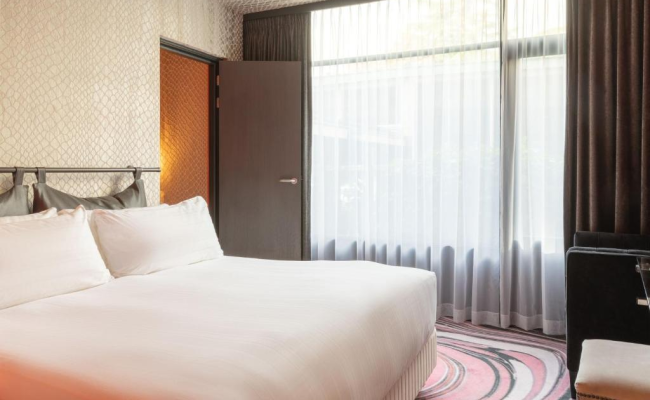 Apollo Hotel Amsterdam, a Tribute Portfolio Hotel