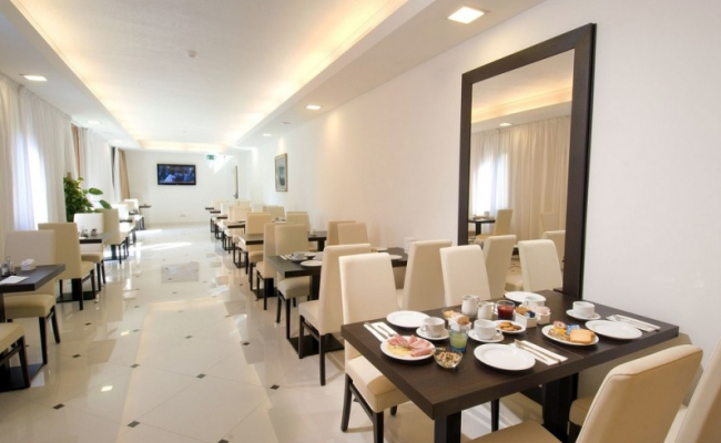 Suite Hotel Elite