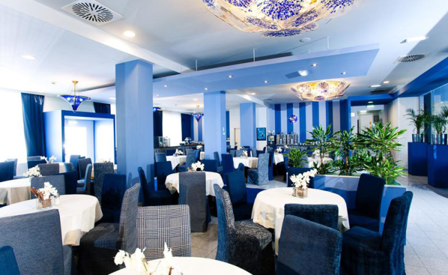Lenas Donau Hotel