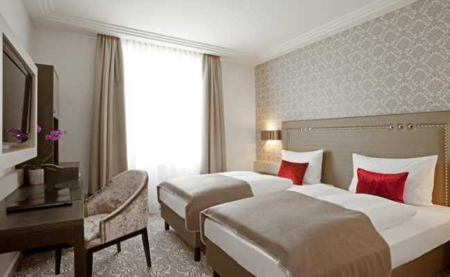 Hotel Maximilian's