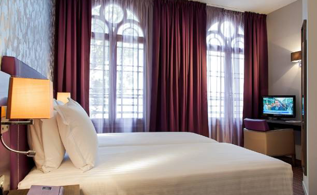 Timhotel Opera Blanche Fontaine