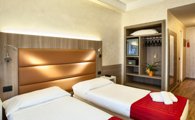 Hotel Gamma