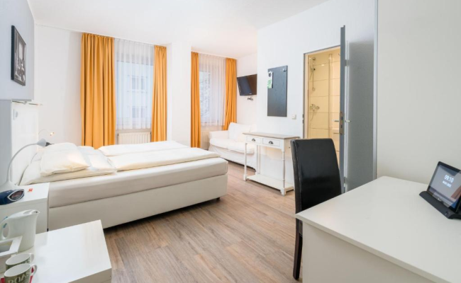 Stadt-gut-Hotel Rheinischer Hof