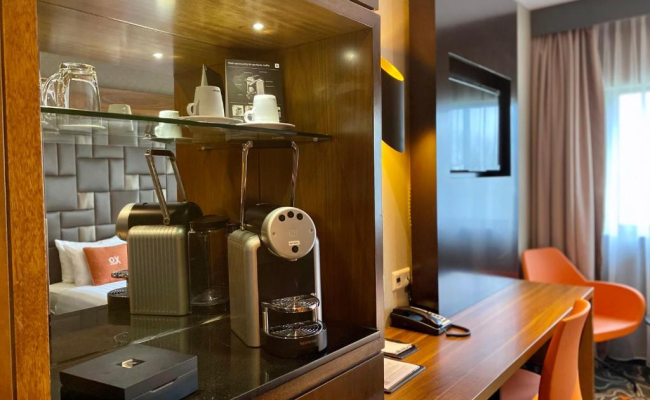 XO Hotels Park West