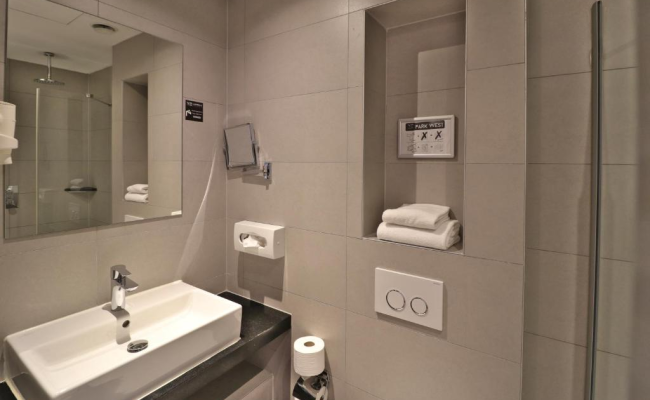 XO Hotels Park West