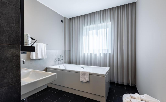 H2C Hotel Milanofiori