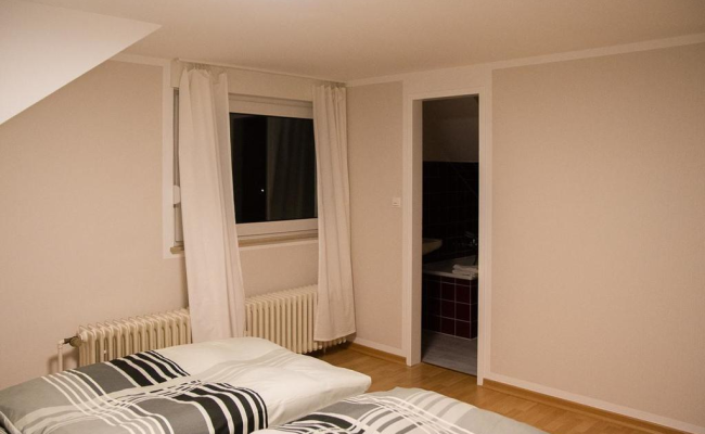 Mad`s Hotel