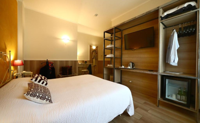 Hotel Italia