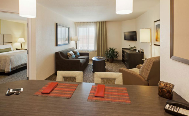 Candlewood Suites Garden Grove/Anaheim Area