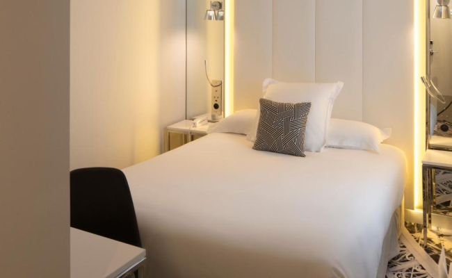 Nouvel Hotel Eiffel