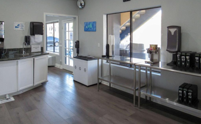 Capri Suites Anaheim