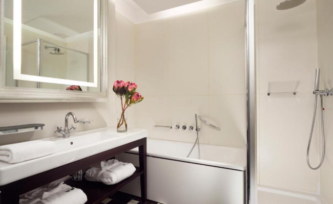 UNAHOTELS Cusani Milano