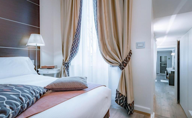TownHouse 33 Boutique Hotel
