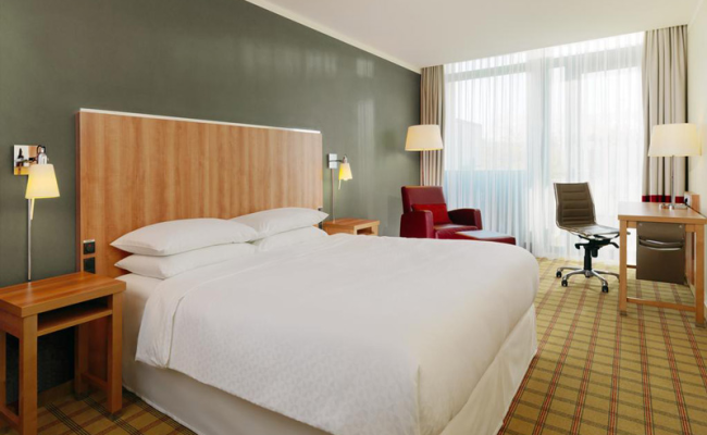 Four Points by Sheraton Munchen Central