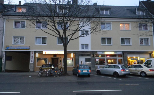 Lipp Apartments